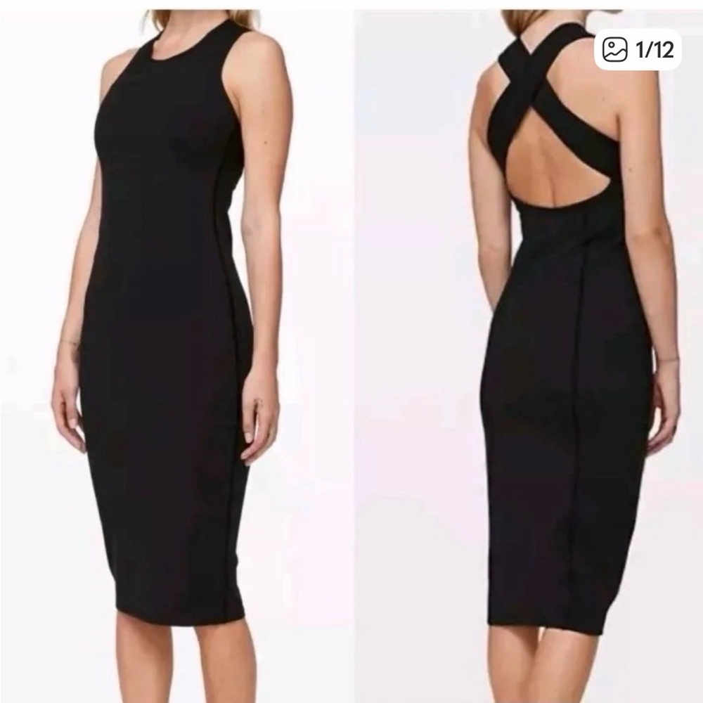 Lululemon Elegant Black Sleeveless Dress